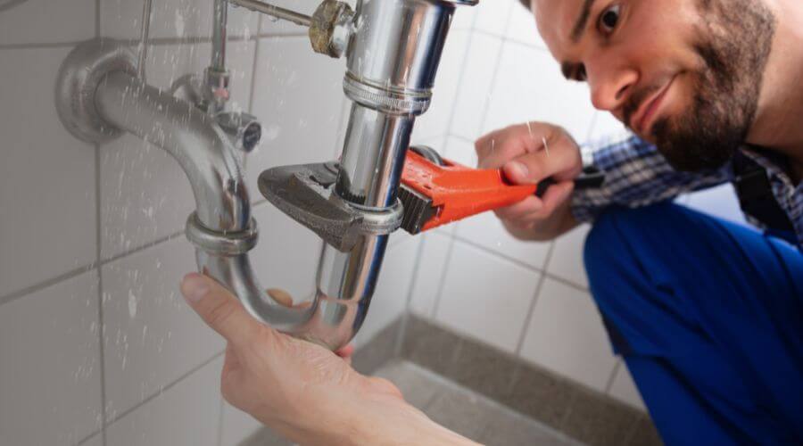Expert burst pipe repair services in Painesdale, MI